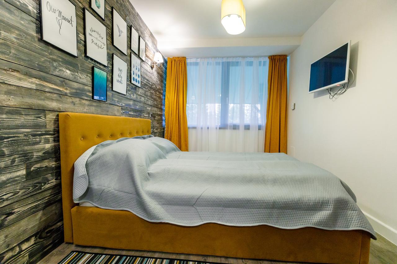 Pine Woods Apartment A43 In Silver Mountain ポイアナ・ブラショフ エクステリア 写真