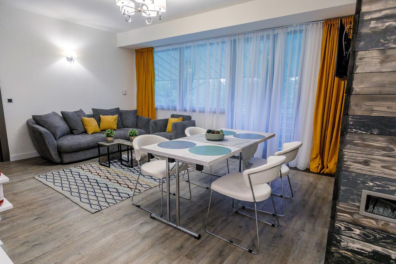 Pine Woods Apartment A43 In Silver Mountain ポイアナ・ブラショフ エクステリア 写真