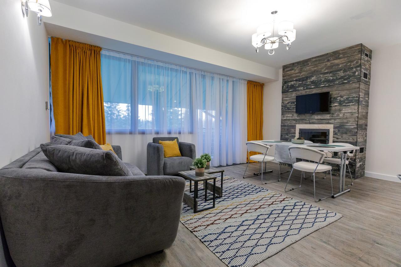 Pine Woods Apartment A43 In Silver Mountain ポイアナ・ブラショフ エクステリア 写真
