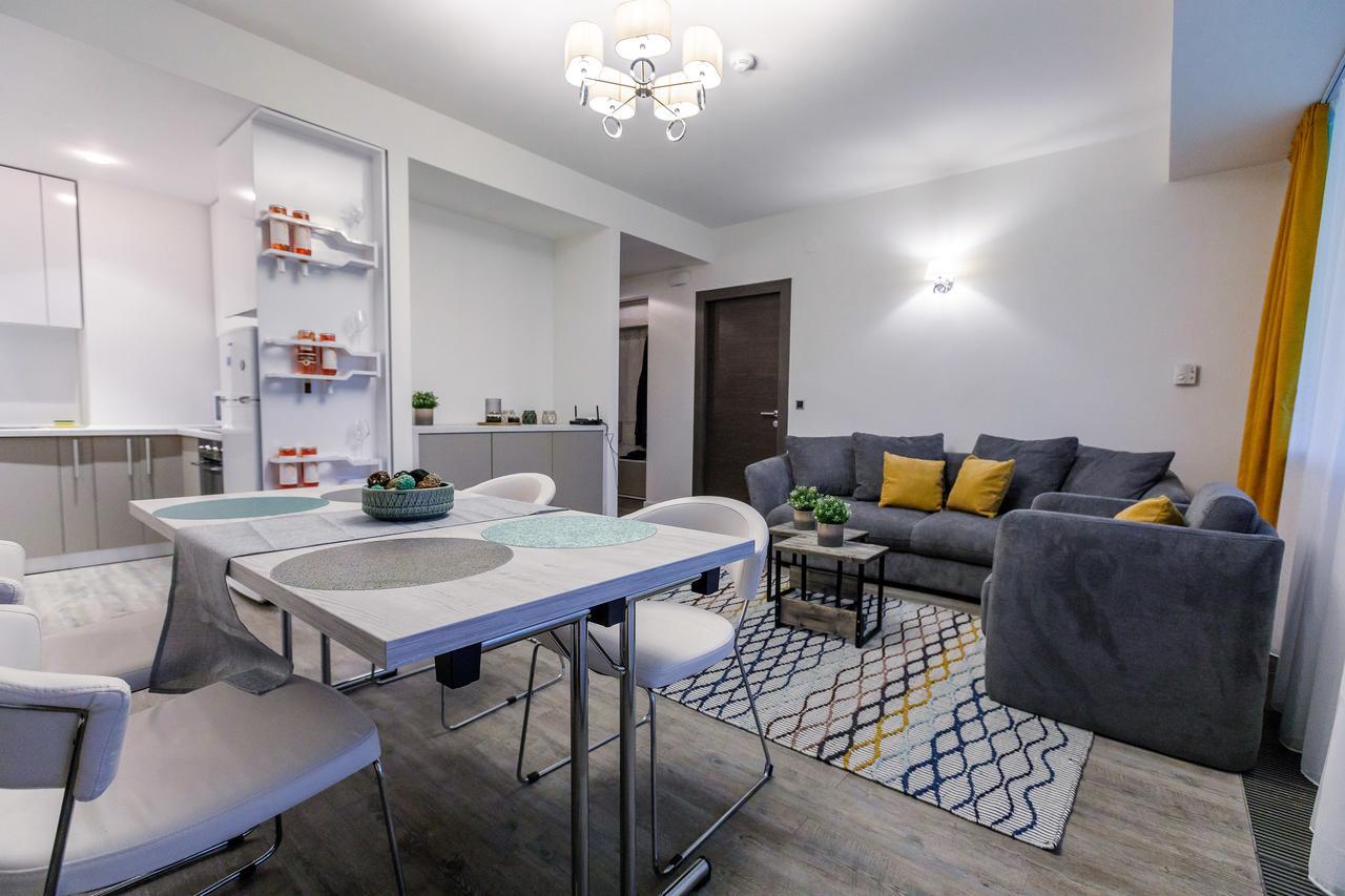 Pine Woods Apartment A43 In Silver Mountain ポイアナ・ブラショフ エクステリア 写真